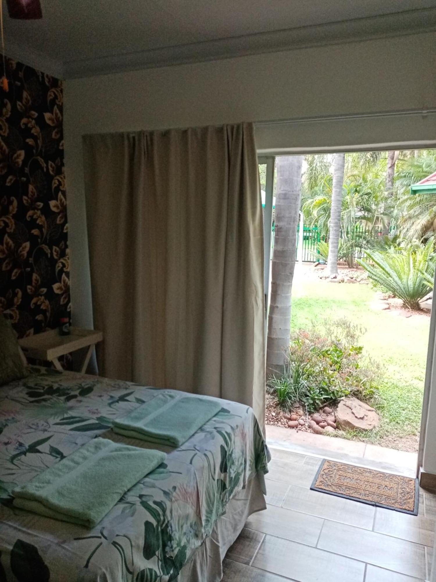 De La Rose Guesthouse Lephalale المظهر الخارجي الصورة