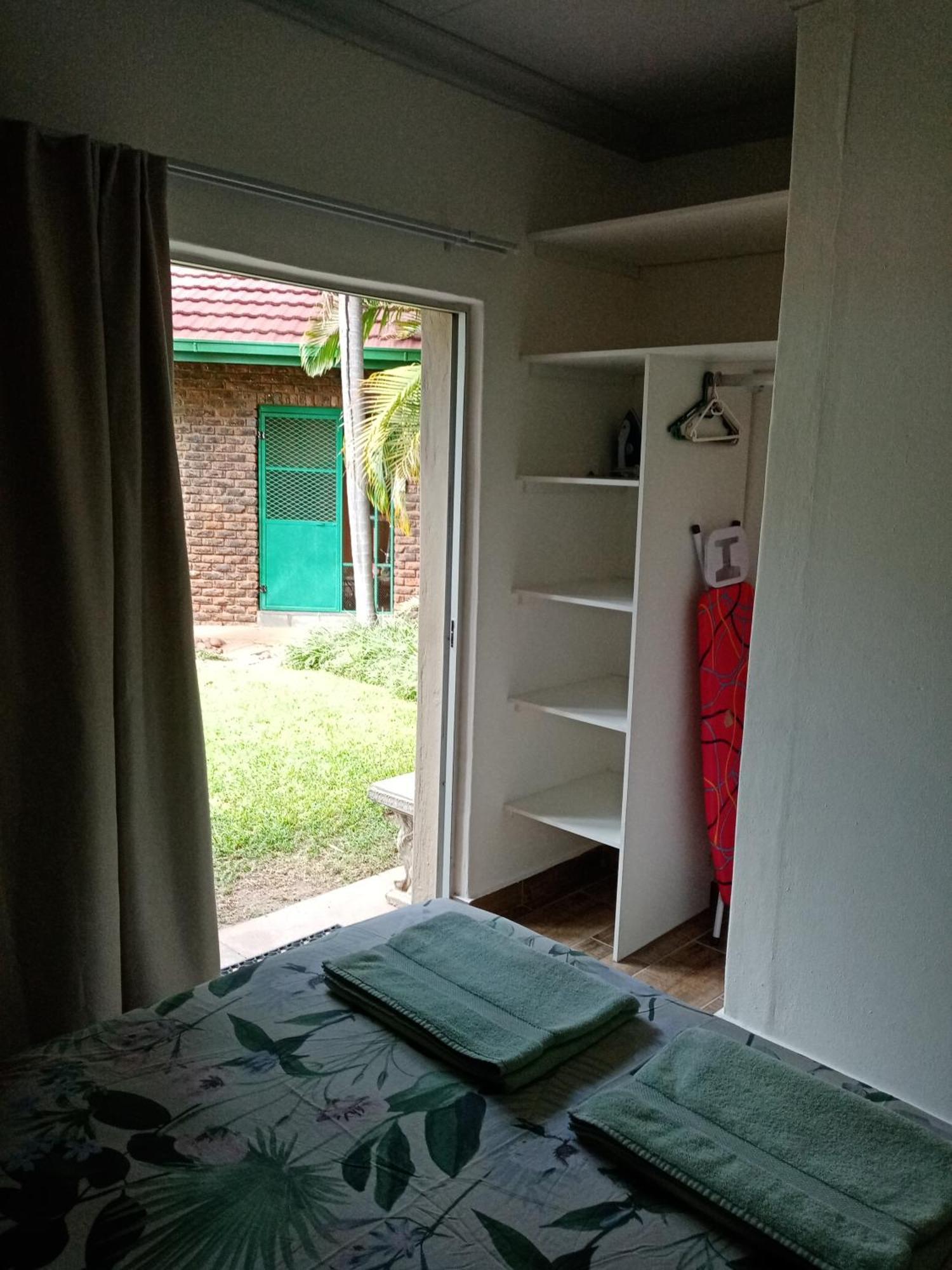 De La Rose Guesthouse Lephalale المظهر الخارجي الصورة