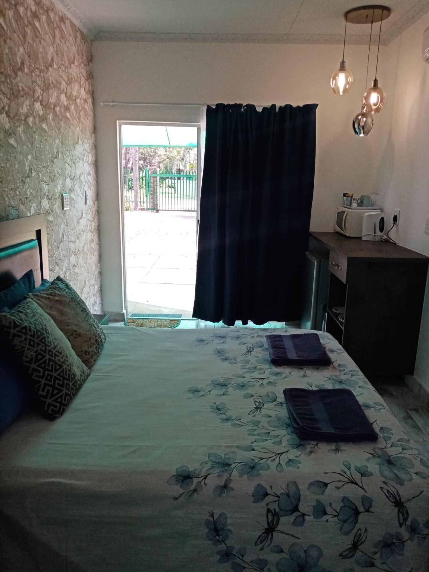 De La Rose Guesthouse Lephalale المظهر الخارجي الصورة